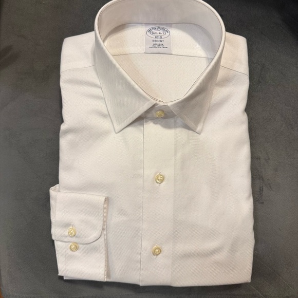 NWT Brooks Brothers Regent Fit Luxury Non Iron Cotton Dress Shirt White Textured - Picture 1 of 3